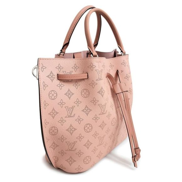 Louis Vuitton Girolatta Monogram Mahina Magnolia Pink Shoulder Bag - Picture 4 of 11